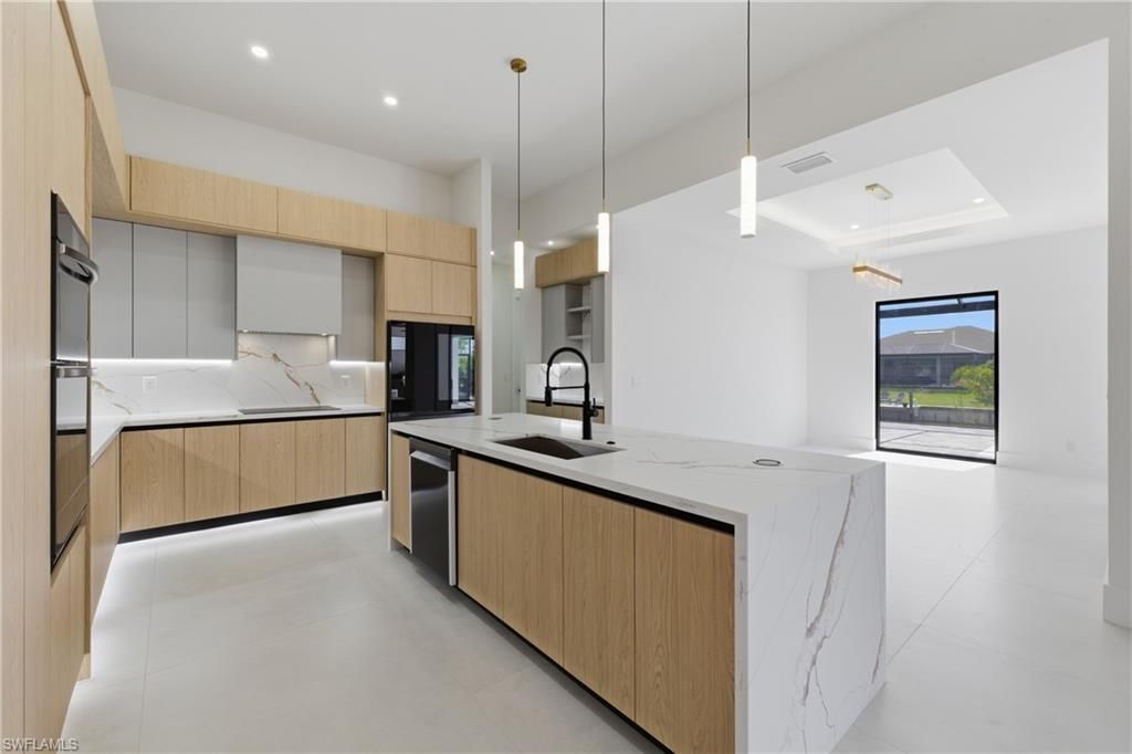 1434 SW 1st St, Cape Coral, FL 33991 Photo