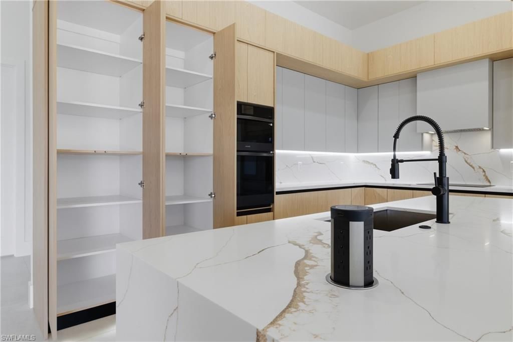 1434 SW 1st St, Cape Coral, FL 33991 Photo