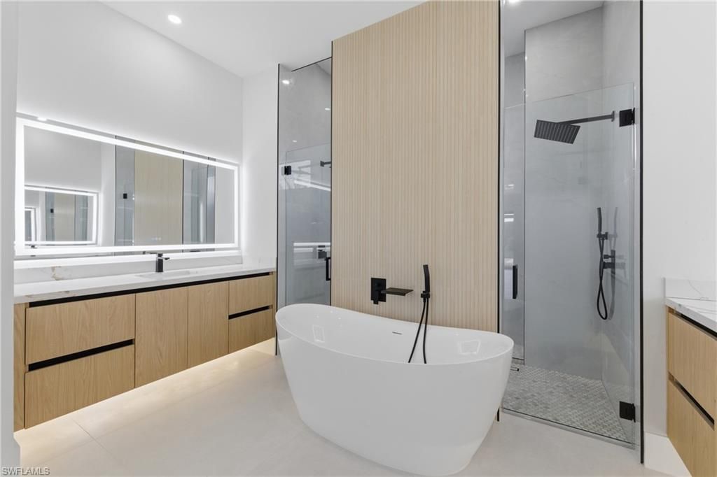 1434 SW 1st St, Cape Coral, FL 33991 Photo