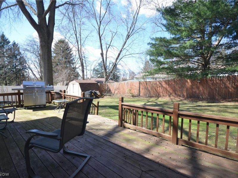 264 High Point Circle, Tallmadge, OH 44278 Photo 4