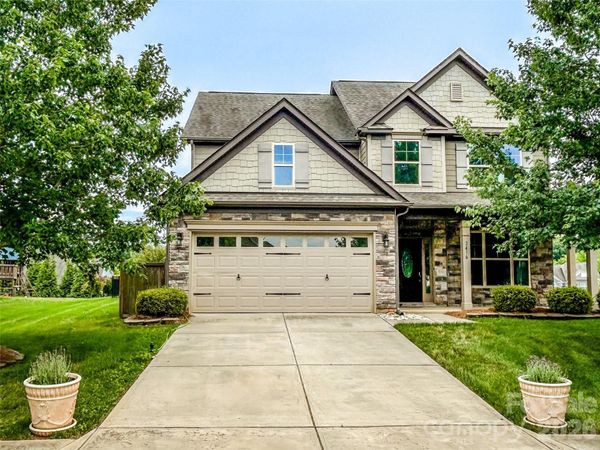 2416 Chinkapin Court, Gastonia, NC 28054