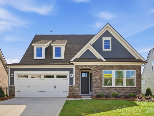 3077 Founding Fathers Drive, Gastonia, NC 28056