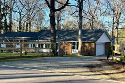 1507 Cowhorn Rd photo 4