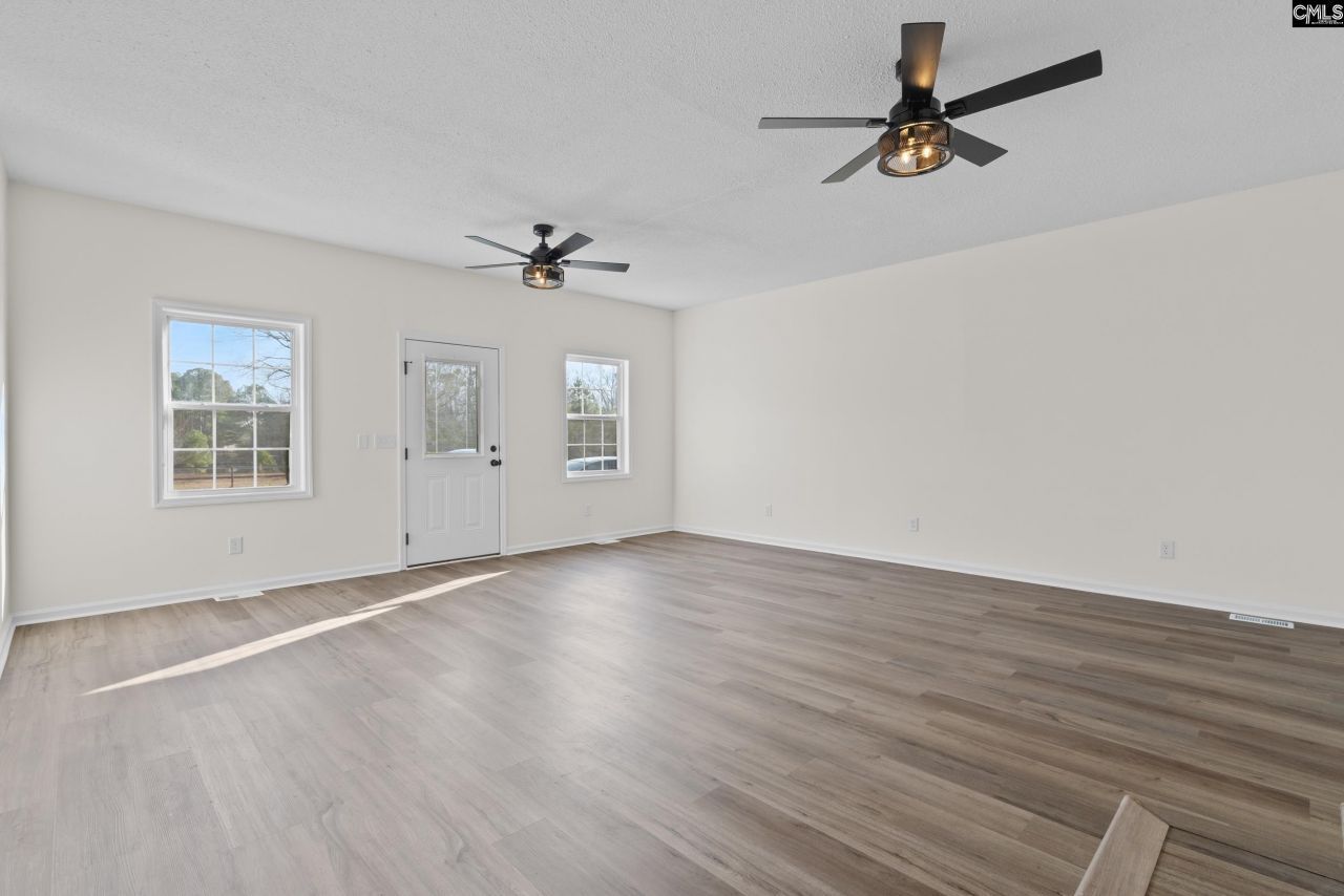 1338 Hornsby Circle Photo 11