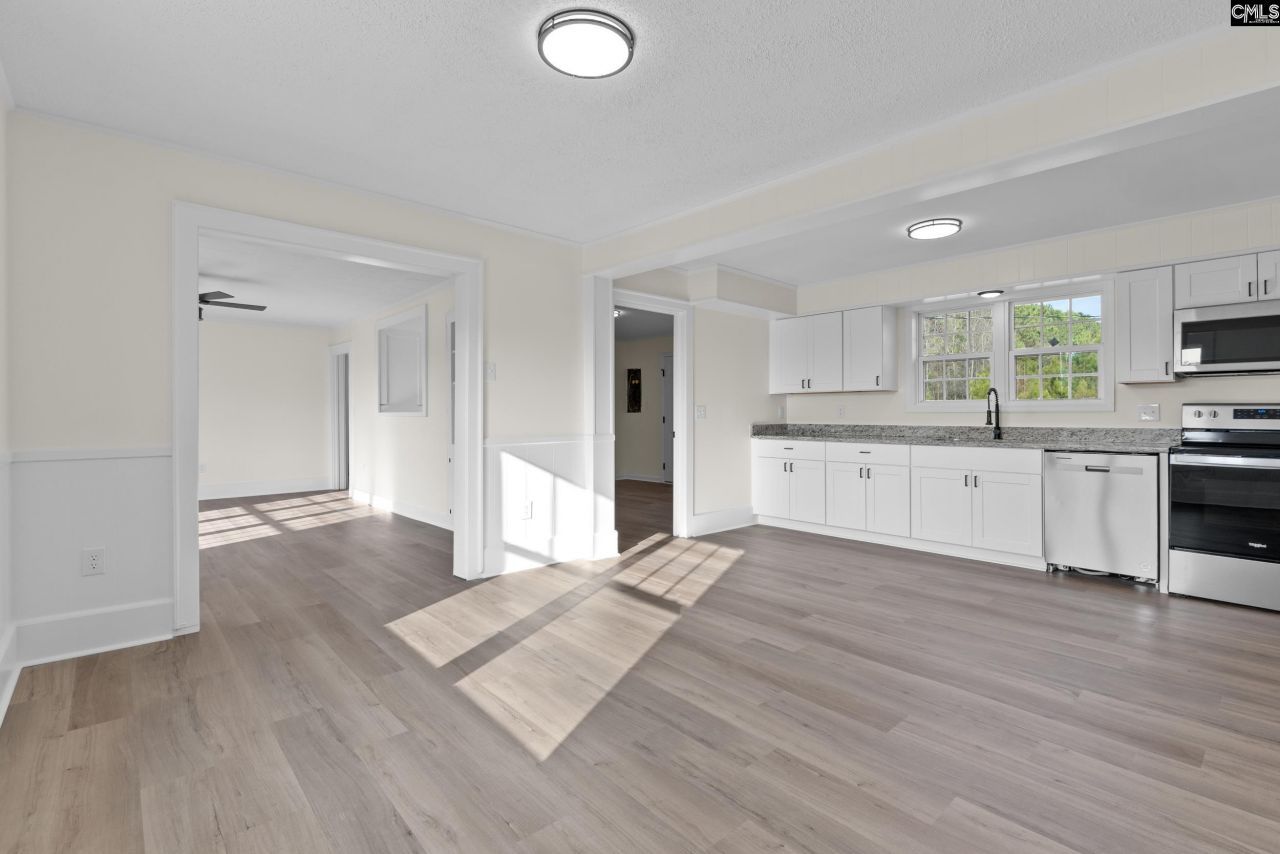 1338 Hornsby Circle Photo 7