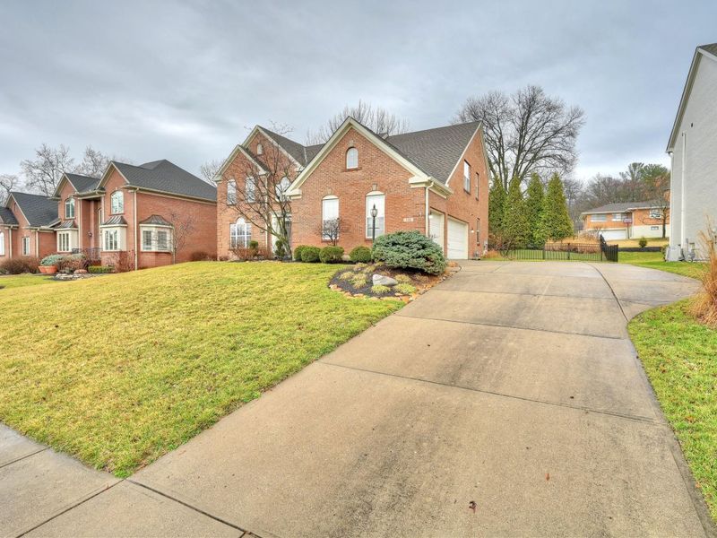 130 Kruempelman Drive, Fort Mitchell, KY 41011 Photo 2