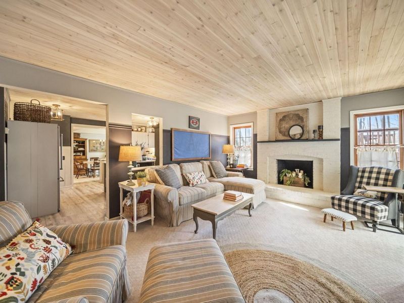 1249 Stratford Woods Drive , Newark, OH 43055 Photo 11