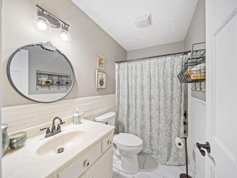 1249 Stratford Woods Drive , Newark, OH 43055 Photo 26