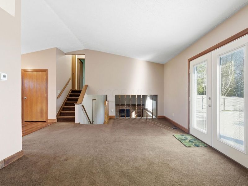 2176 Bigby Hollow Street , Columbus, OH 43228 Photo 11