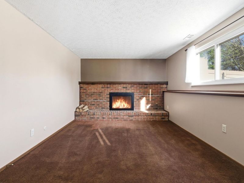 2176 Bigby Hollow Street , Columbus, OH 43228 Photo 14