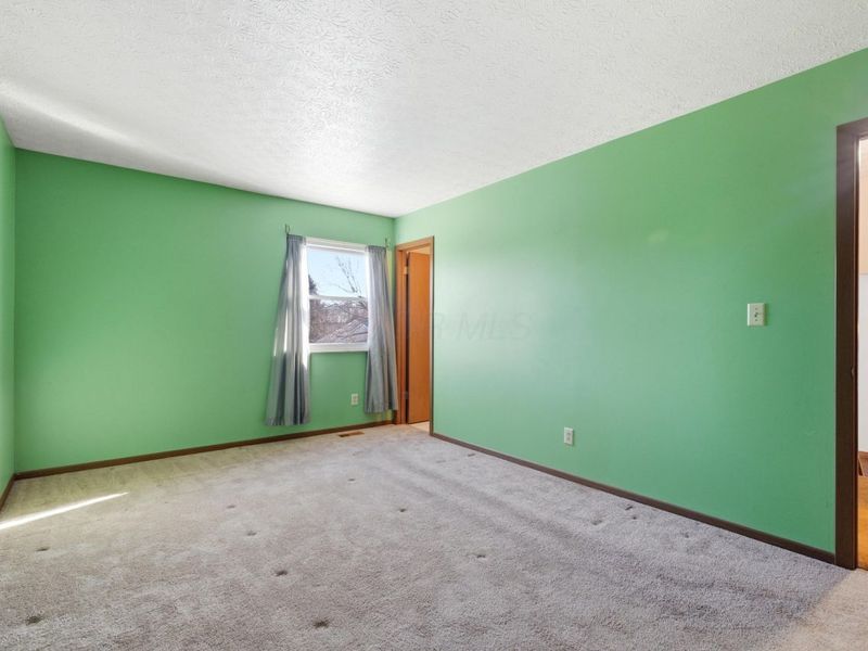 2176 Bigby Hollow Street , Columbus, OH 43228 Photo 17