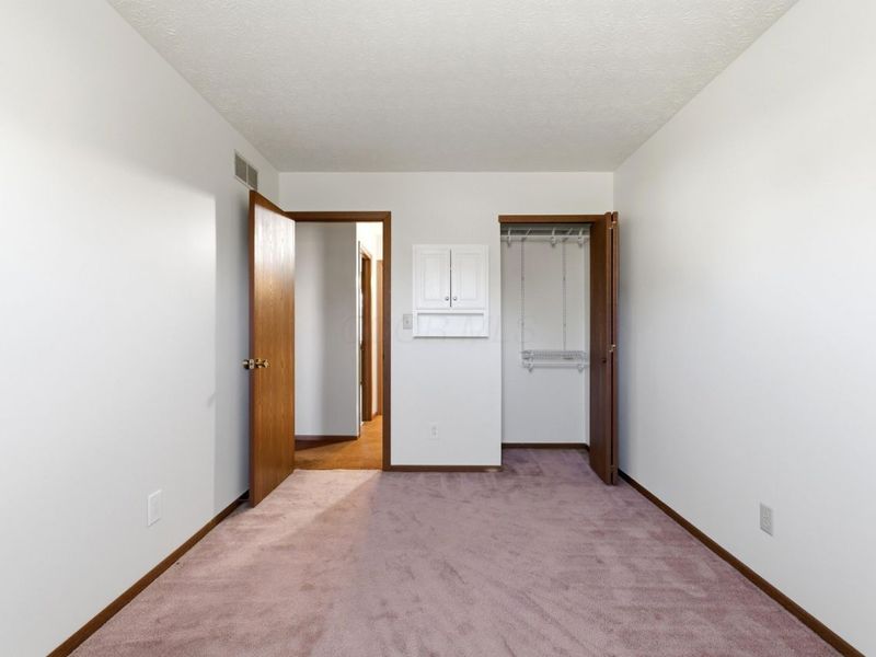 2176 Bigby Hollow Street , Columbus, OH 43228 Photo 23