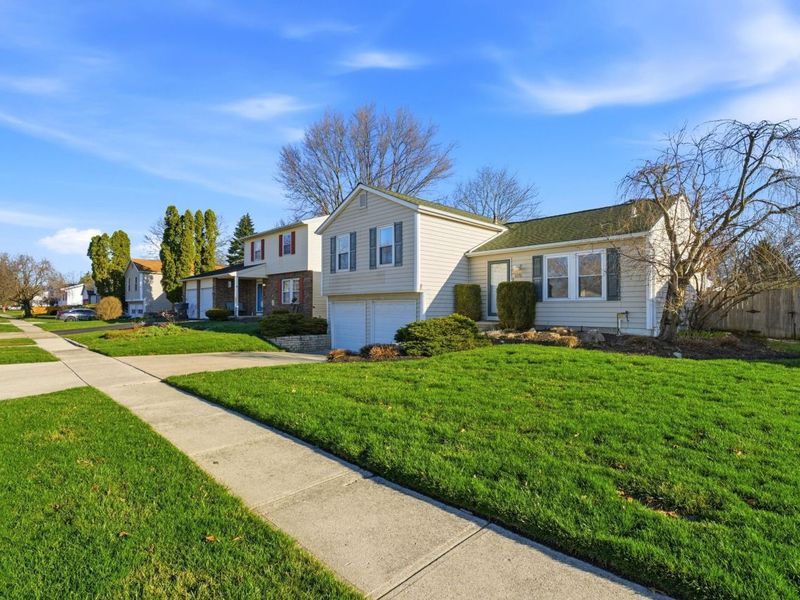 2176 Bigby Hollow Street , Columbus, OH 43228 Photo 3