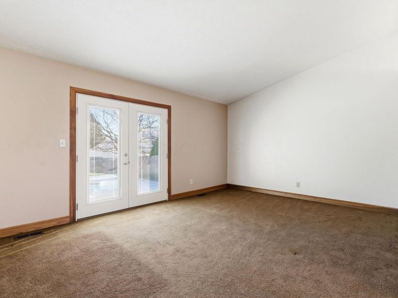 2176 Bigby Hollow Street , Columbus, OH 43228 Photo 32