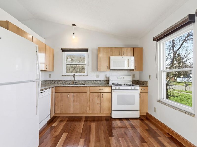 2176 Bigby Hollow Street , Columbus, OH 43228 Photo 6