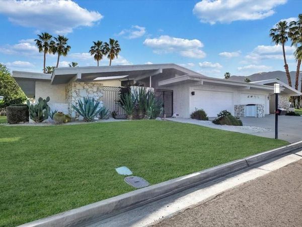2202 Madrona Drive, Palm Springs, CA 92264