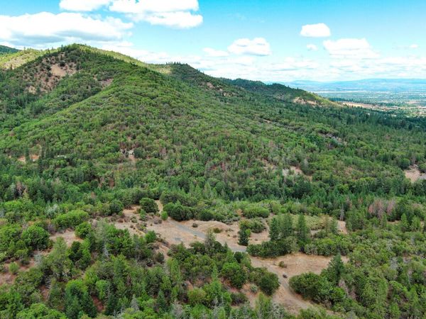 685 Jacksonville Res Road, Jacksonville, OR 97530