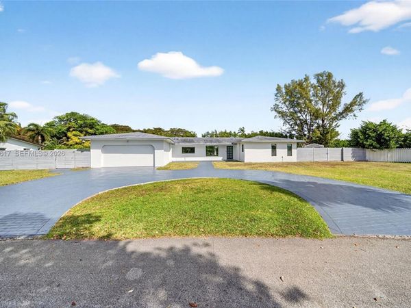 11951 SW 120th Ter , Miami, FL 33186