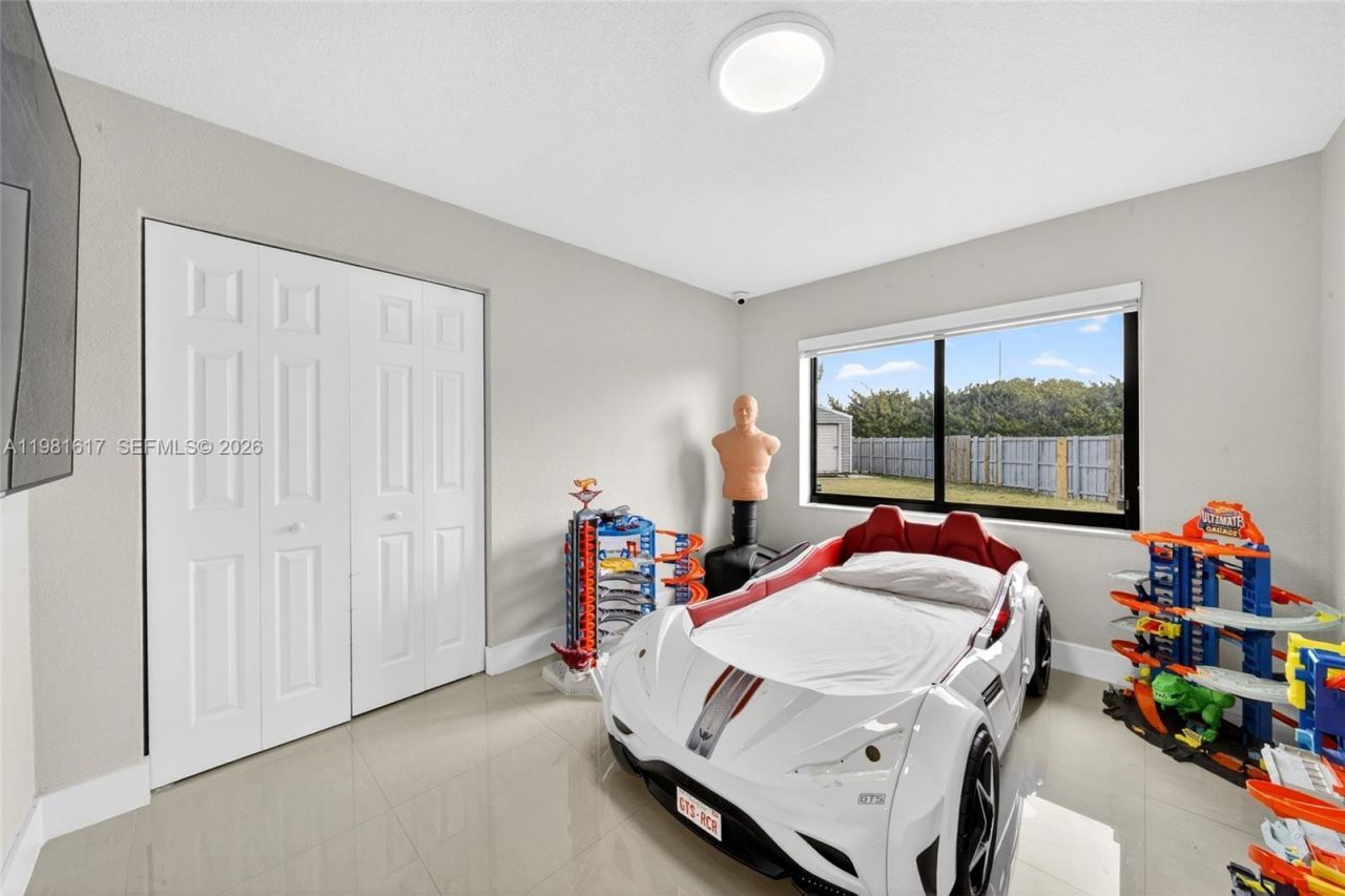 11951 SW 120th Ter, Miami, FL 33186 Photo