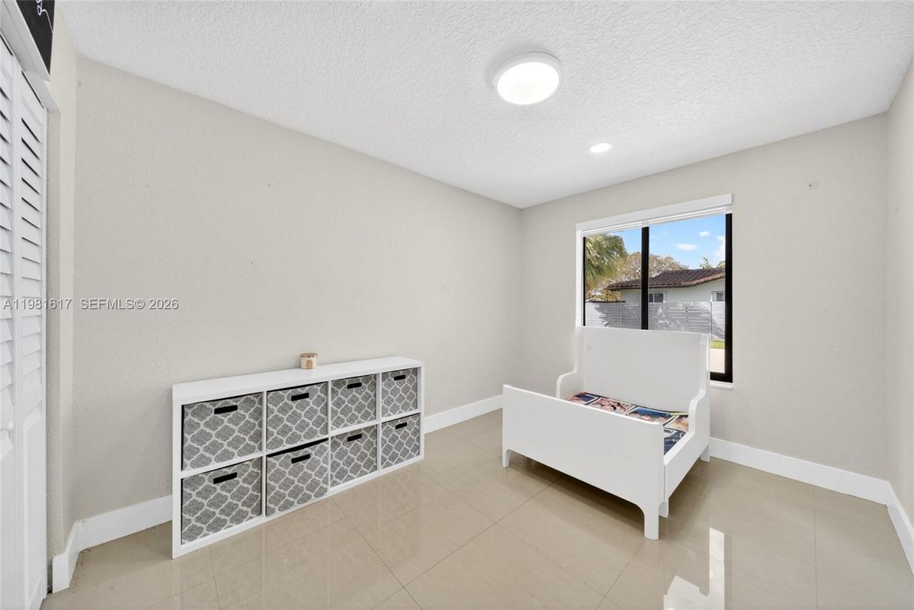 11951 SW 120th Ter, Miami, FL 33186 Photo