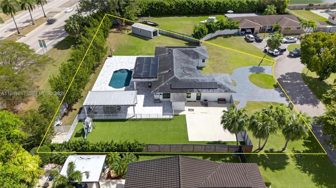 11951 SW 120th Ter, Miami, FL 33186 Photo