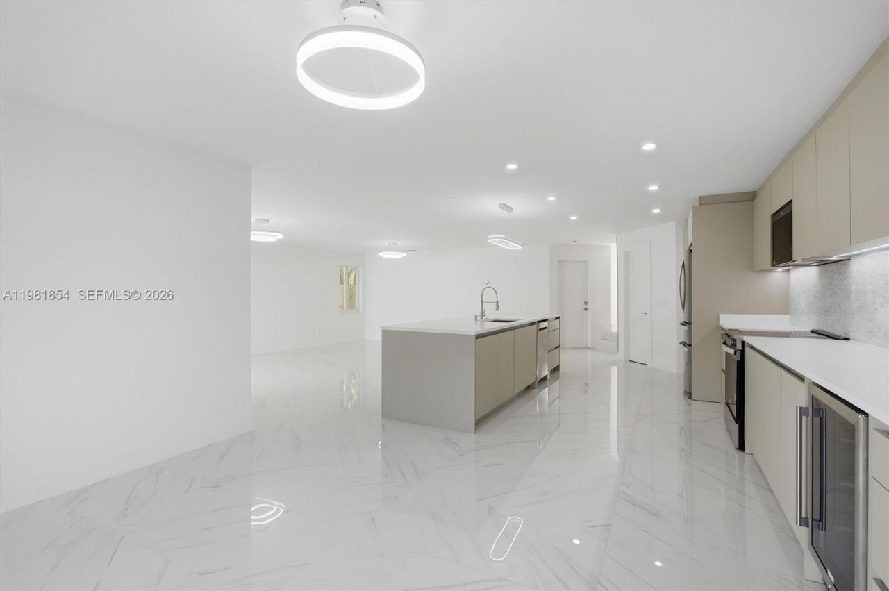 13911 SW 100th Ln , Miami, FL 33186 Photo