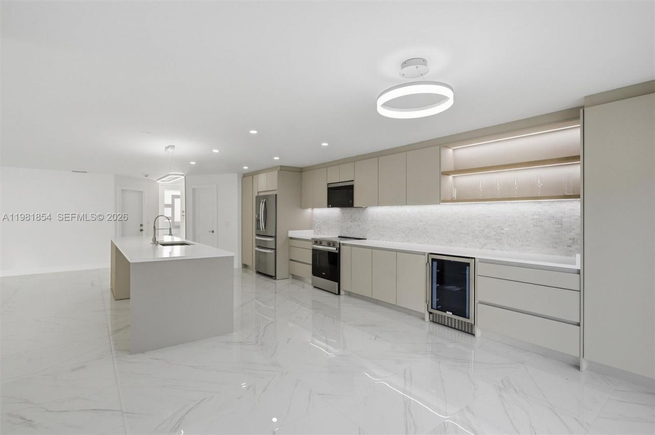 13911 SW 100th Ln , Miami, FL 33186 Photo