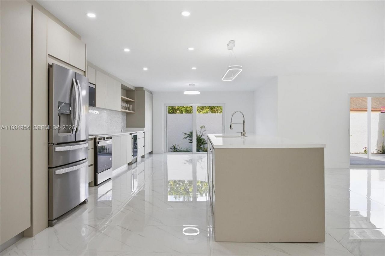 13911 SW 100th Ln , Miami, FL 33186 Photo