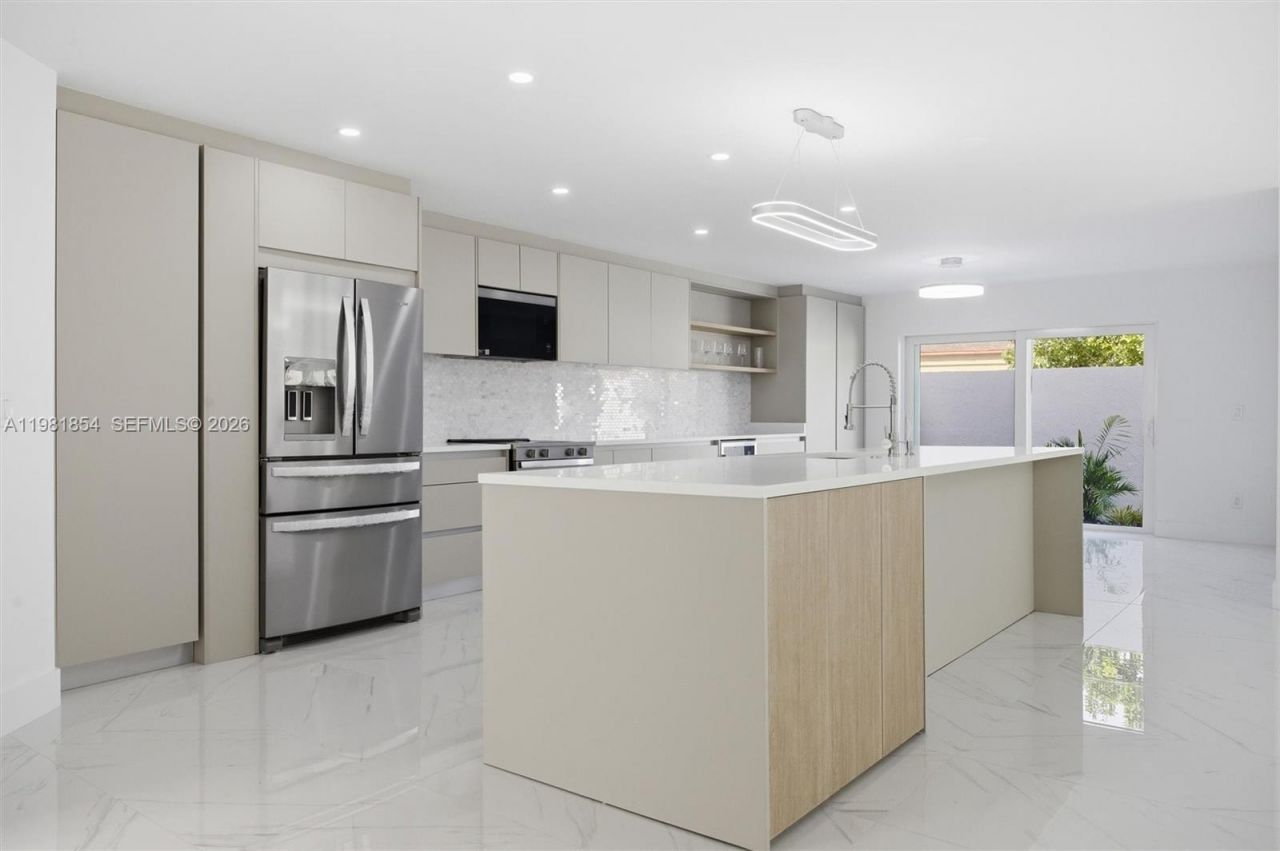 13911 SW 100th Ln , Miami, FL 33186 Photo