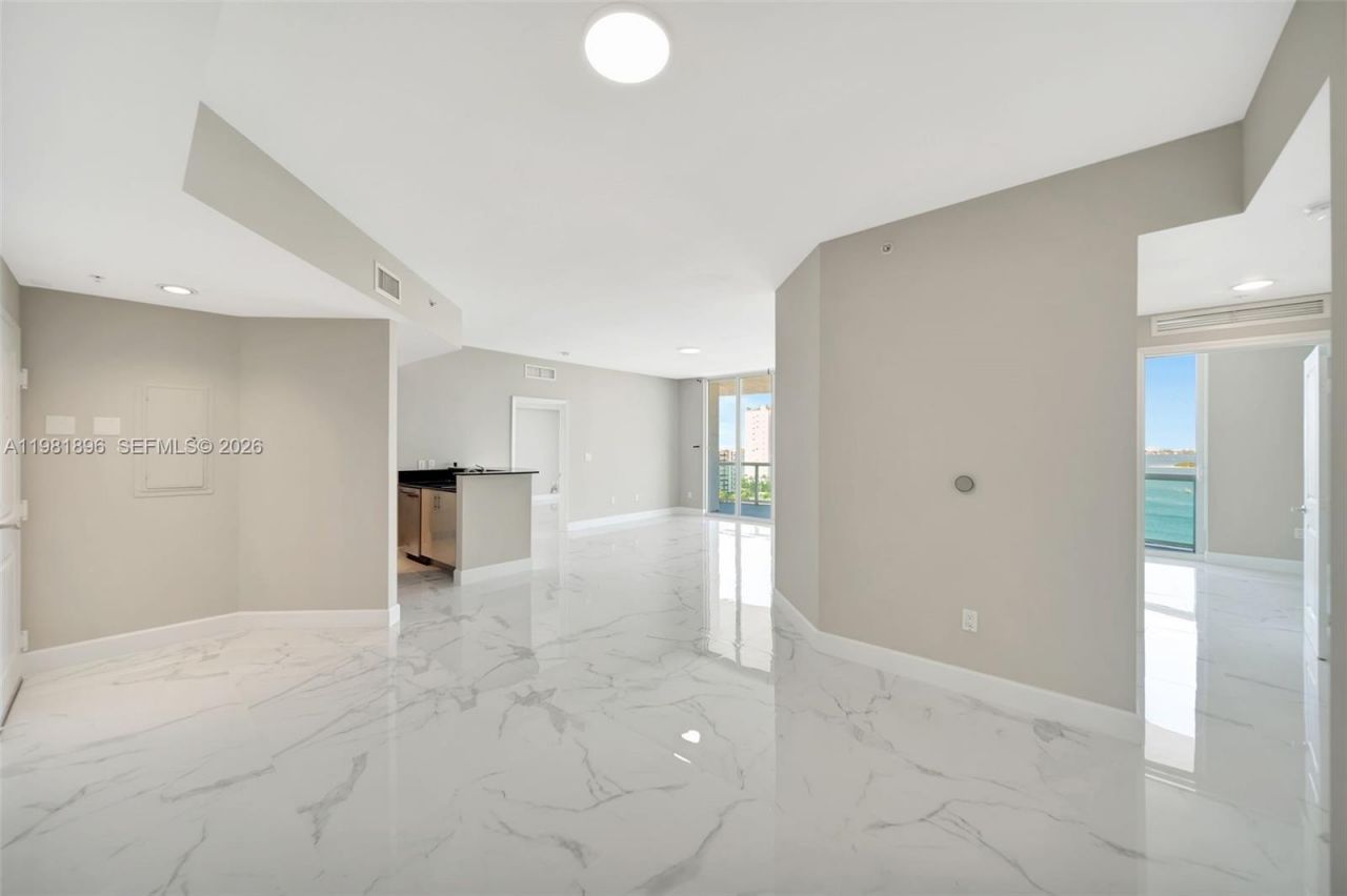 7900 Harbor Island Dr , Unit 1001, North Bay Village, FL 33141 Photo