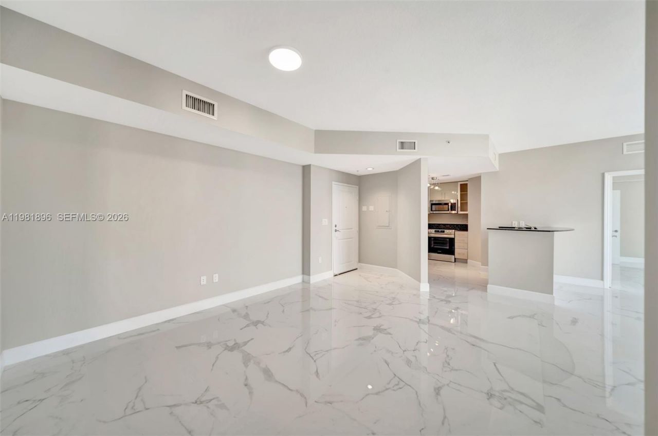 7900 Harbor Island Dr , Unit 1001, North Bay Village, FL 33141 Photo