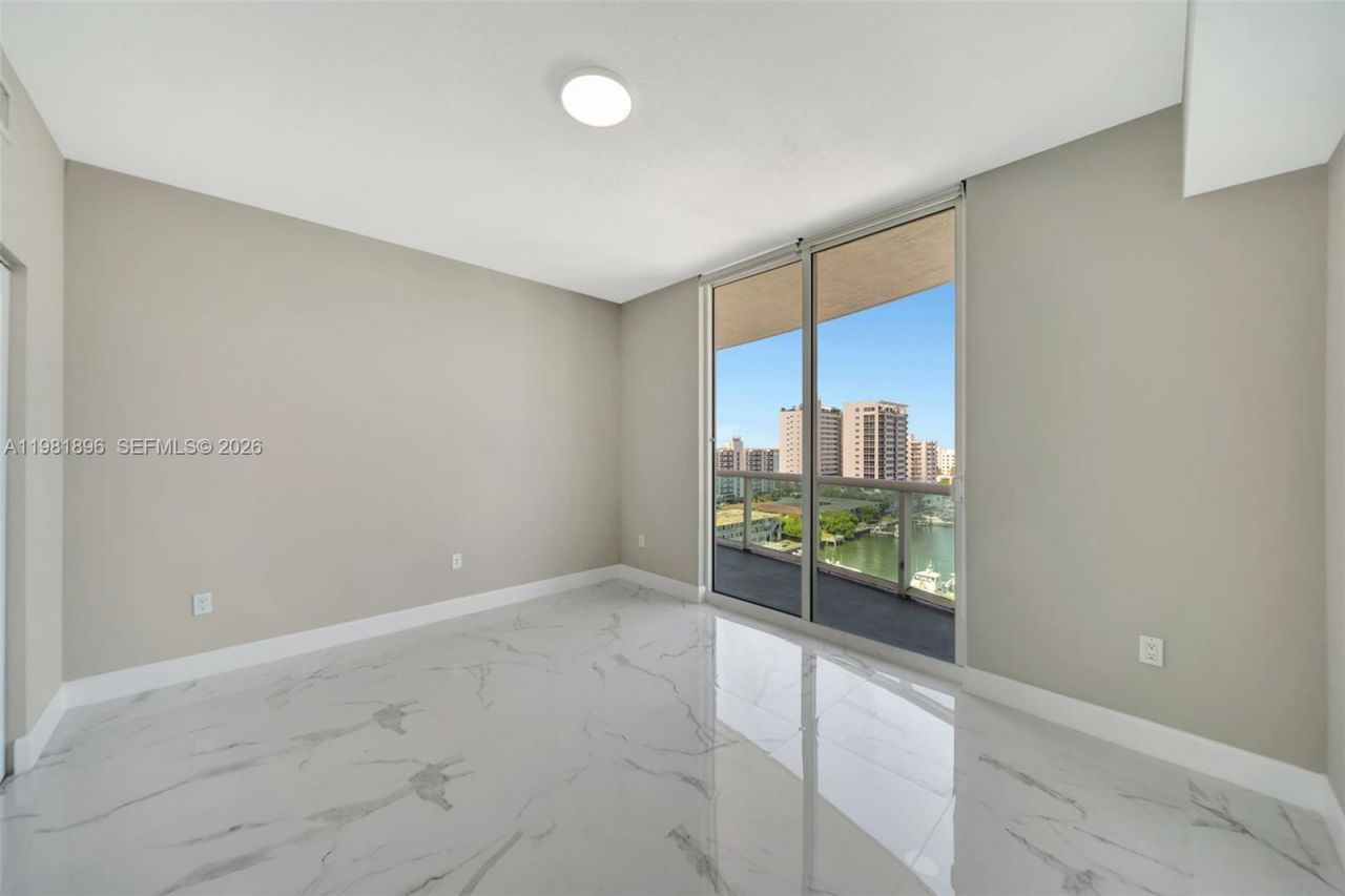 7900 Harbor Island Dr , Unit 1001, North Bay Village, FL 33141 Photo