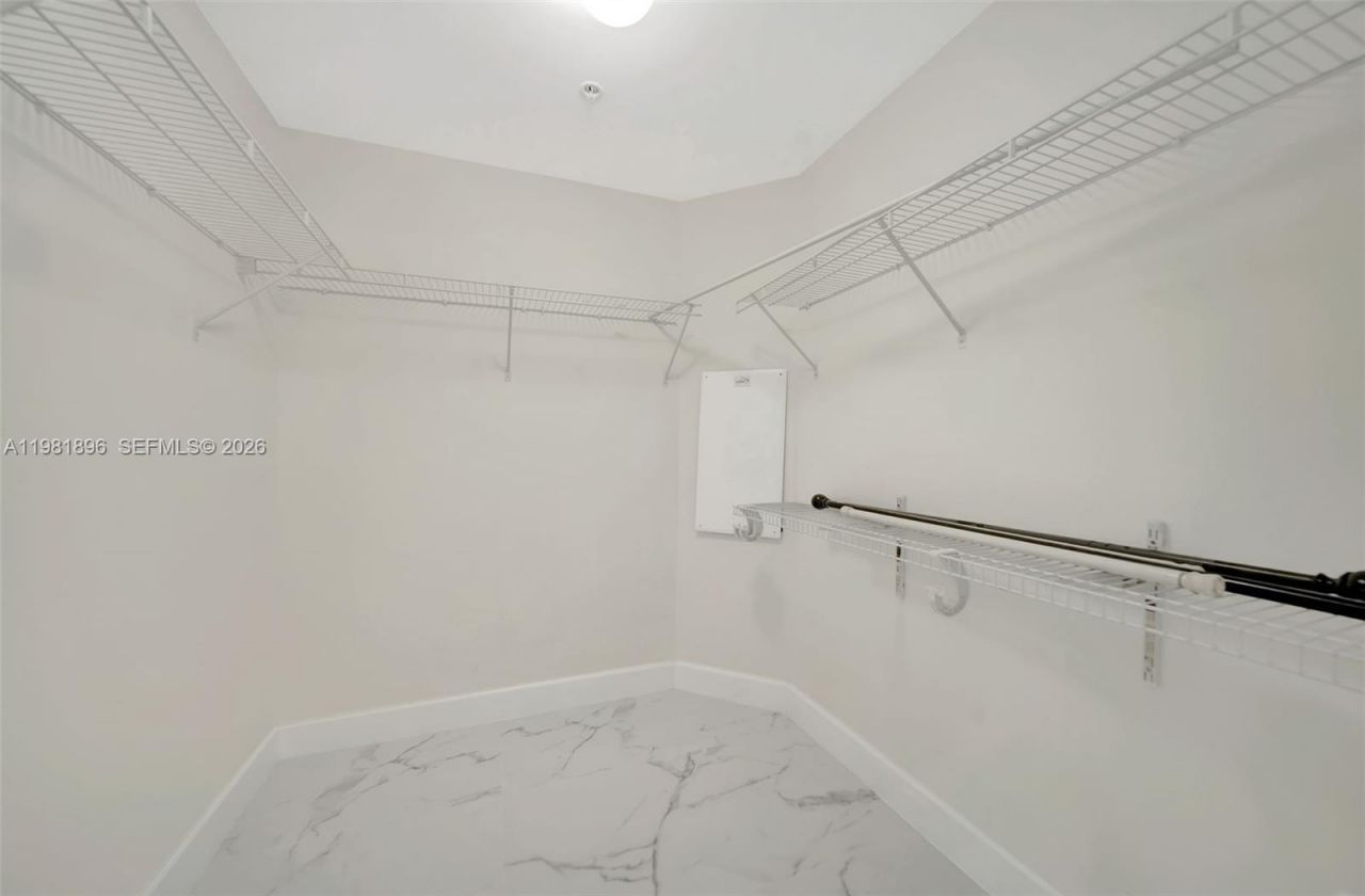 7900 Harbor Island Dr , Unit 1001, North Bay Village, FL 33141 Photo