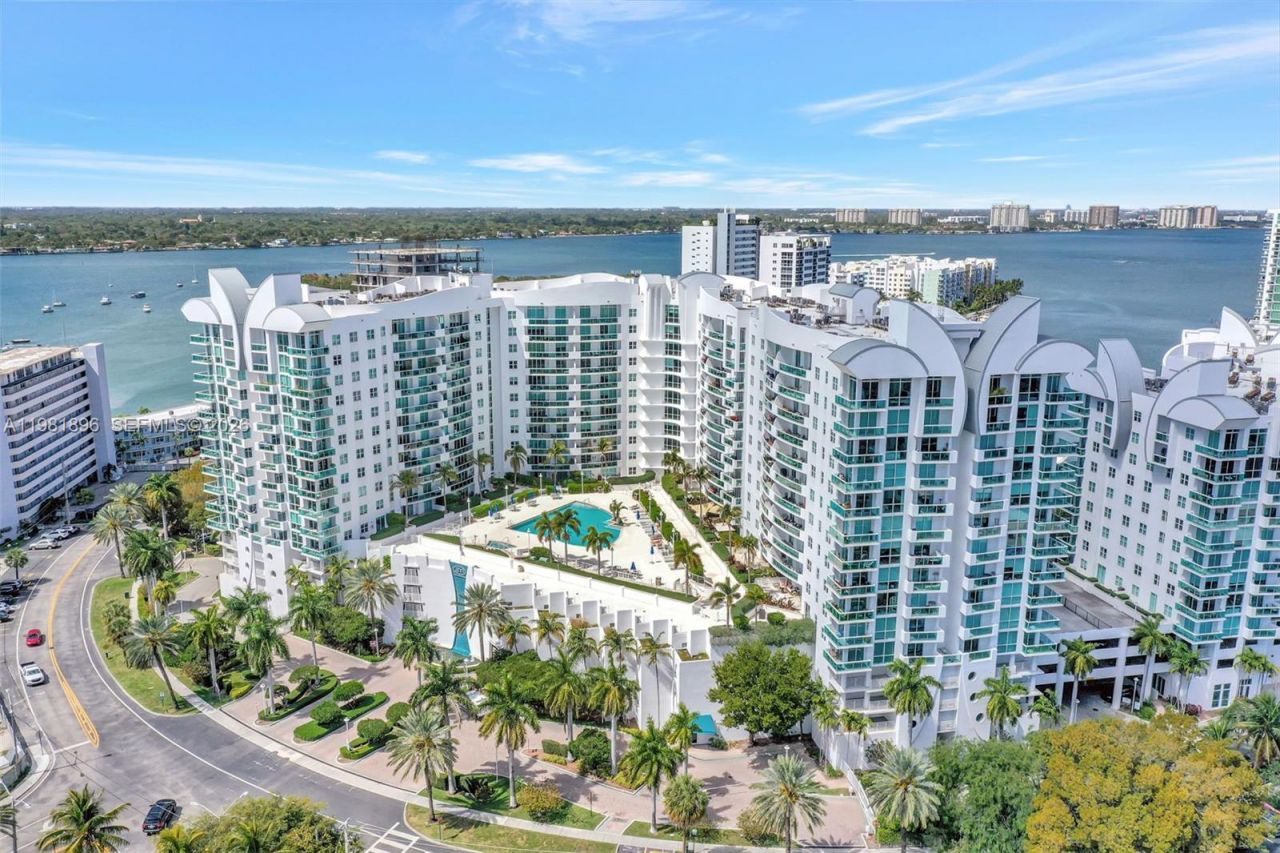 7900 Harbor Island Dr , Unit 1001, North Bay Village, FL 33141 Photo