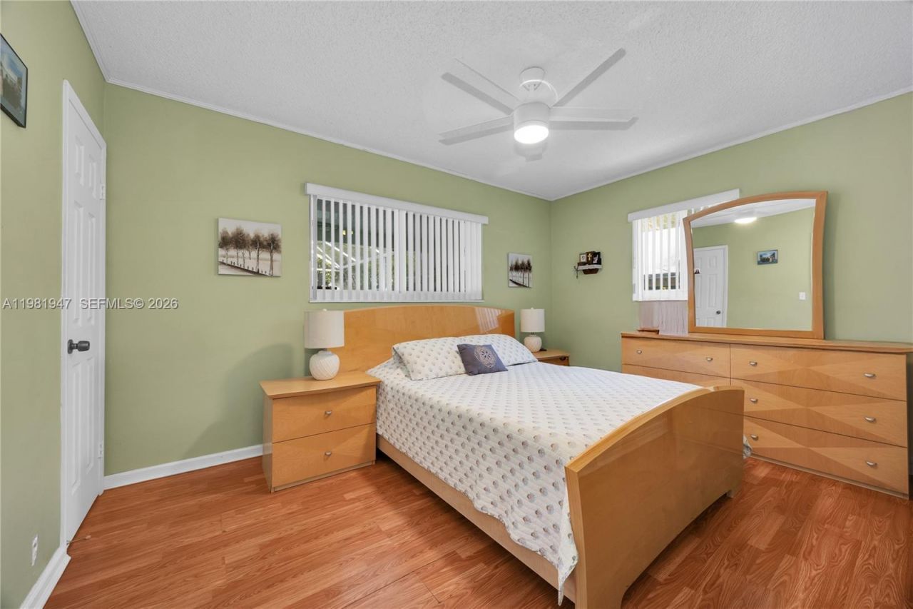 8711 SW 191st St , Cutler Bay, FL 33157 Photo