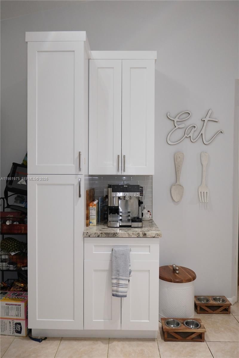 1021 NW 79th Ave, Plantation, FL 33322 Photo