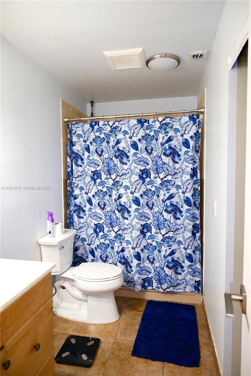 1021 NW 79th Ave, Plantation, FL 33322 Photo