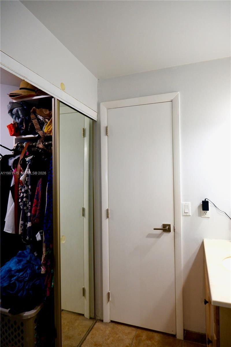 1021 NW 79th Ave, Plantation, FL 33322 Photo