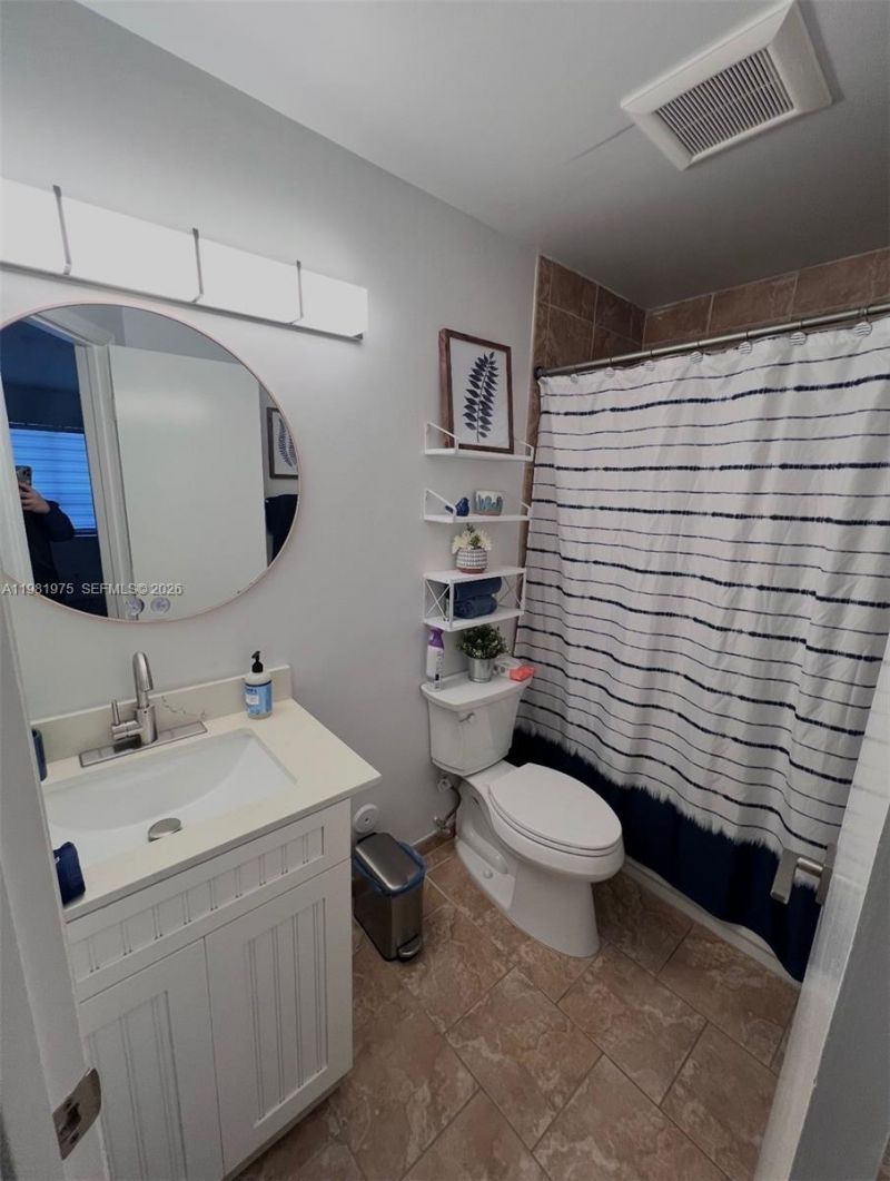 1021 NW 79th Ave, Plantation, FL 33322 Photo