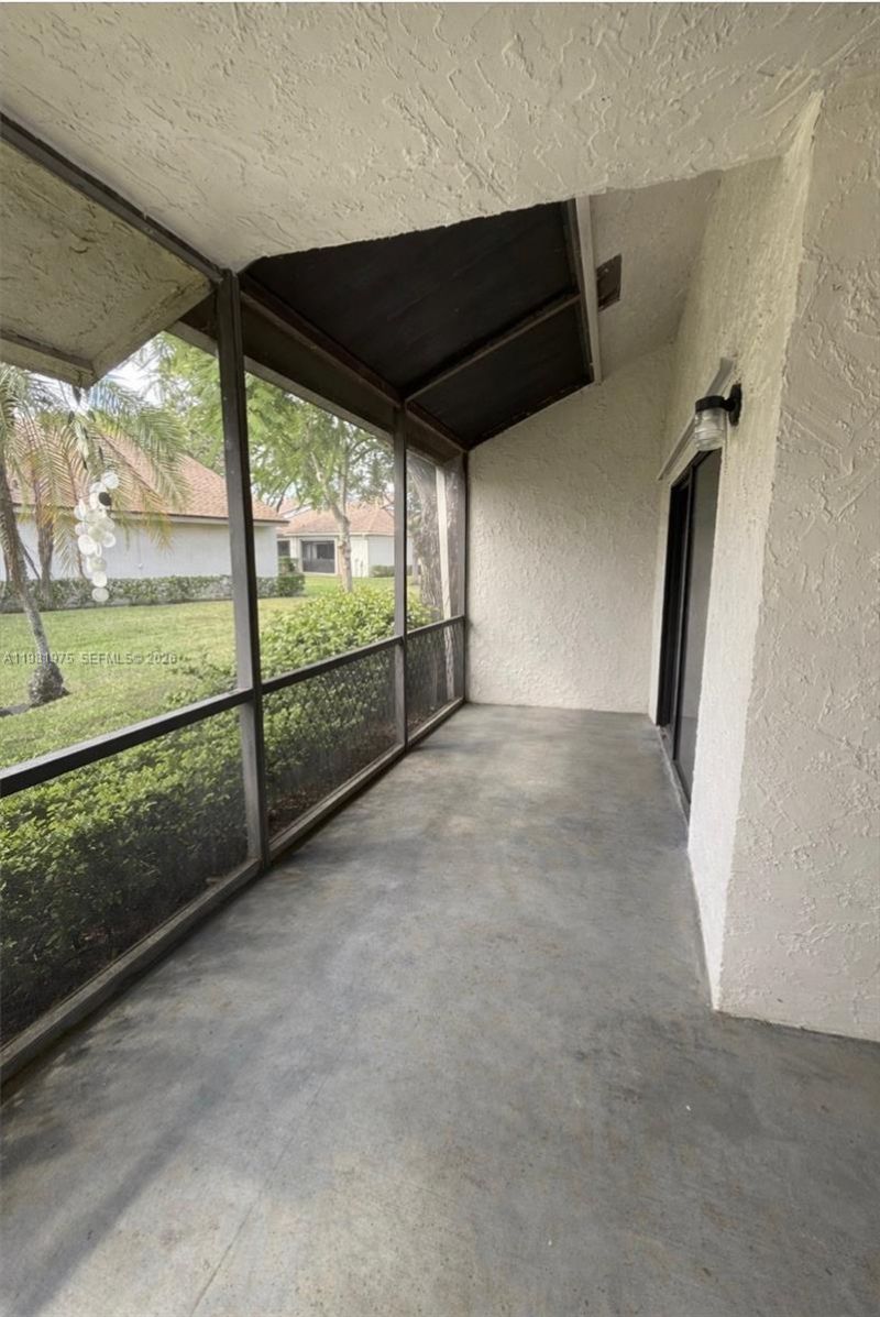 1021 NW 79th Ave, Plantation, FL 33322 Photo