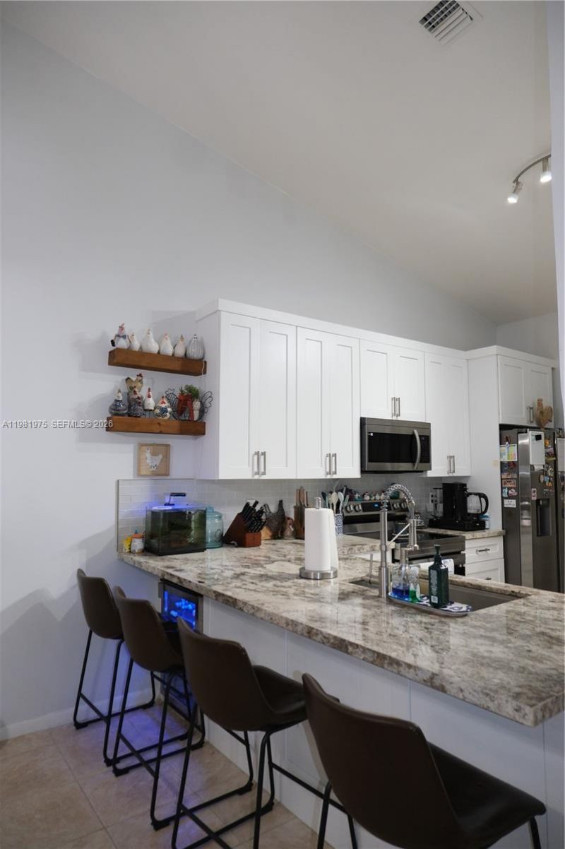 1021 NW 79th Ave, Plantation, FL 33322 Photo