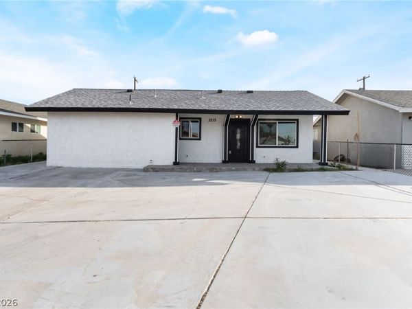 3215 Dillon Avenue , North Las Vegas, NV 89030