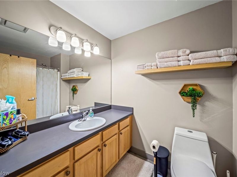 1951 W 26th. Street, Unit 511, Cleveland, OH 44113 Photo 16