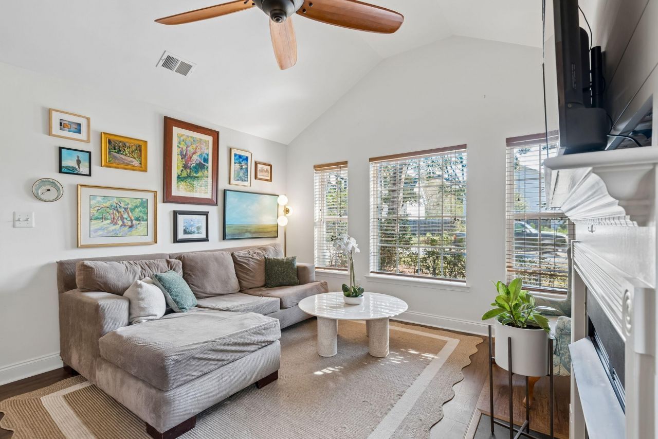 1728 Barracuda Road Photo 4