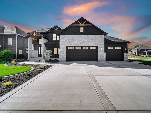 11039 Macedon Street, Winfield, IN 46307