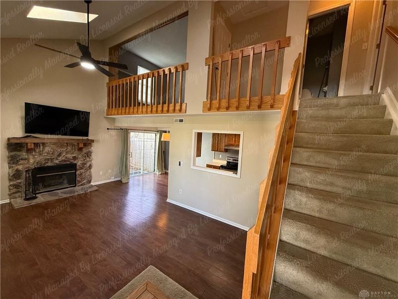 8410 McEwen Road, Washington Township, OH 45458 Photo 3