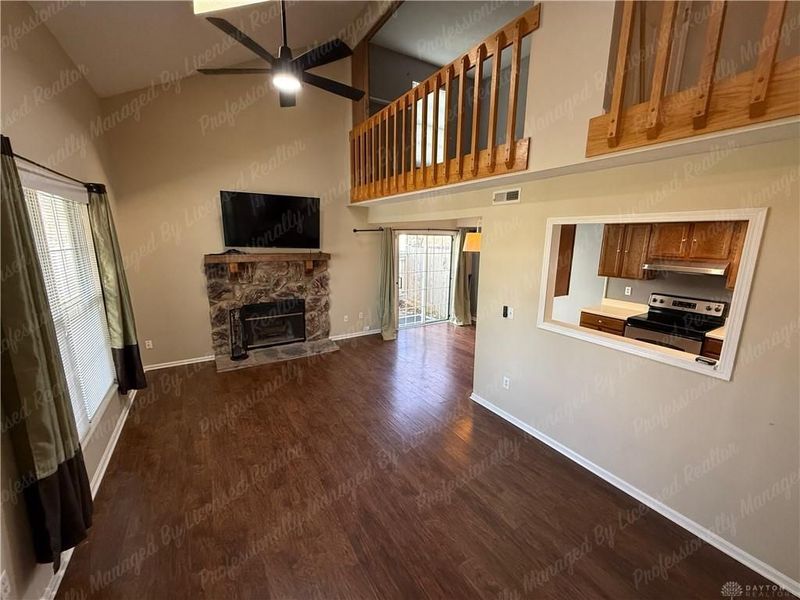 8410 McEwen Road, Washington Township, OH 45458 Photo 4