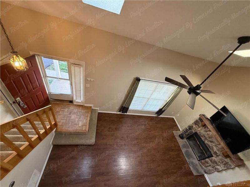 8410 McEwen Road, Washington Township, OH 45458 Photo 7