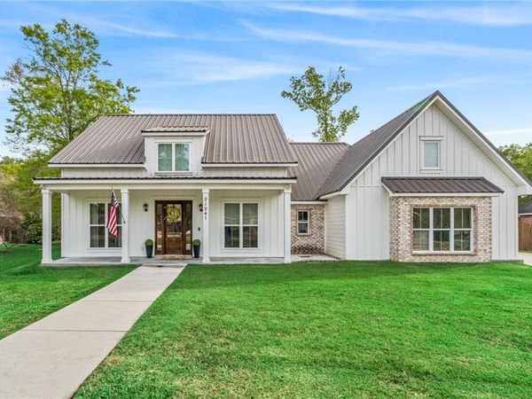 21041 APRIL Lane, Livingston, LA 70754