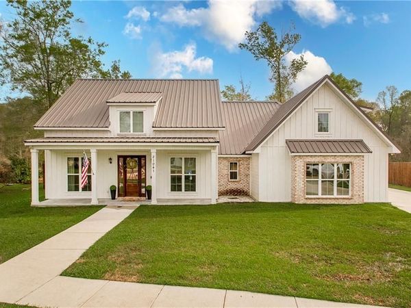 21041 APRIL Lane , Livingston, LA 70754